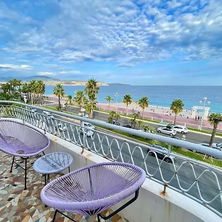 Beach Front, Superbe Appartement Pour 4 Personnes Nice Exterior photo