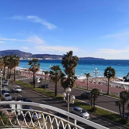 Beach Front, Superbe Appartement Pour 4 Personnes Nice Exterior photo
