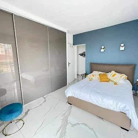 Beach Front, Superbe Appartement Pour 4 Personnes Nice Exterior photo