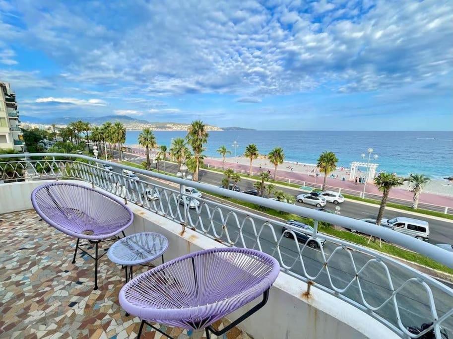 Apartment Front, Superbe Pour 4 Personnes Nizza