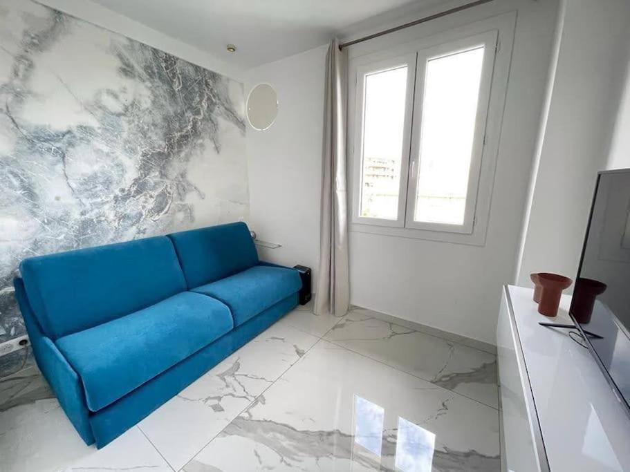 Apartment Front, Superbe Pour 4 Personnes Nizza